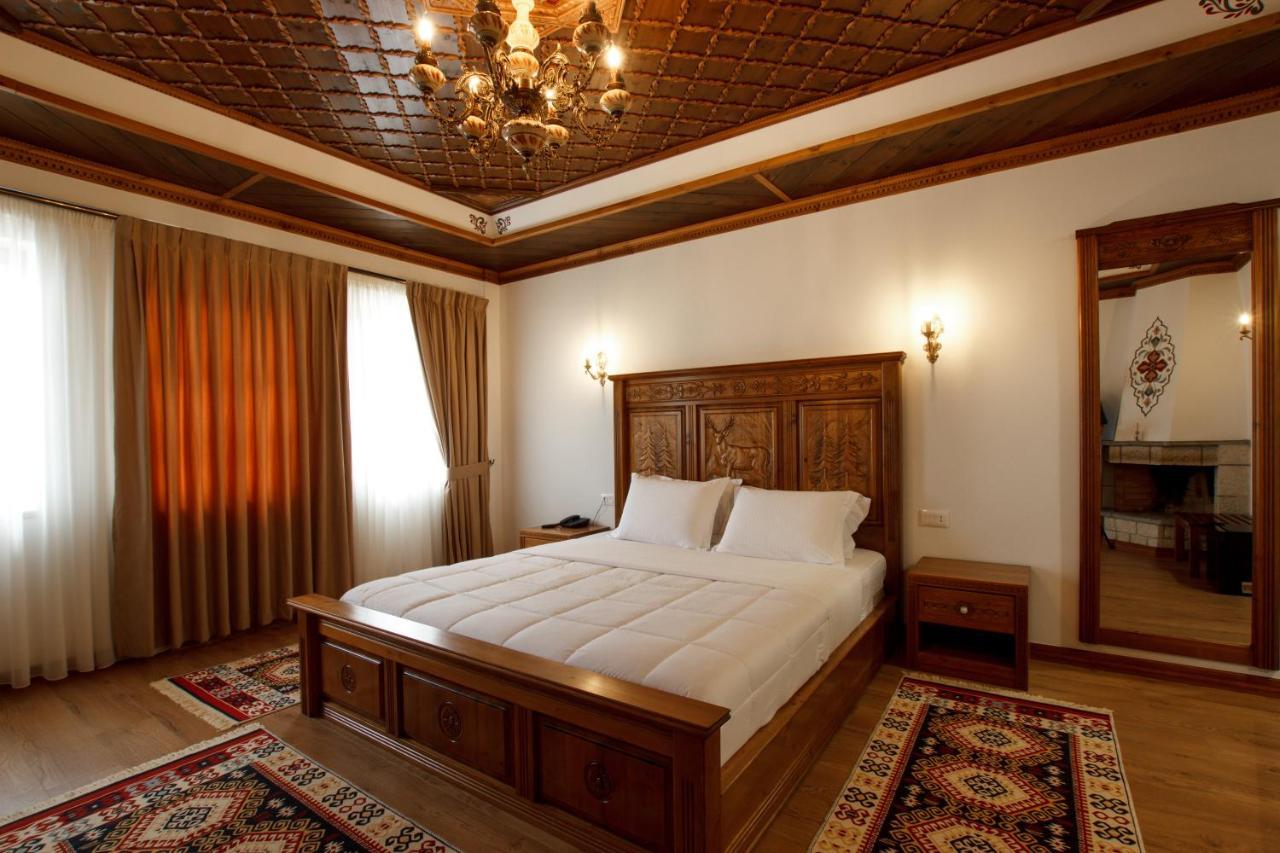 Rose Garden Hotel Gjirokastër Exterior foto